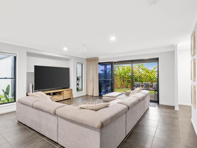 30 Palmetto Crescent, Rural View
