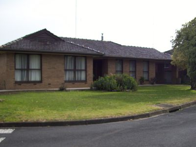 11 HEAVER DRIVE, Mount Gambier