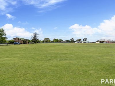 Lot 2/6 Veterans Row, Westbury