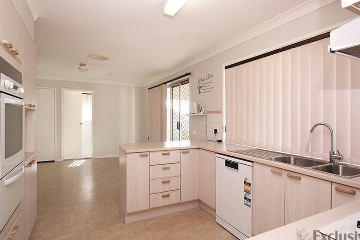 11 Cartwright Place, Glenmore Park