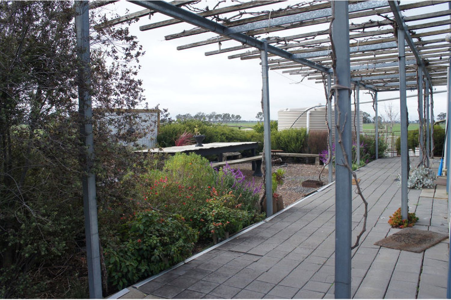 60 Andrews Road, Riverside