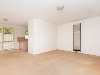 17 / 6 Amber Court, Pascoe Vale