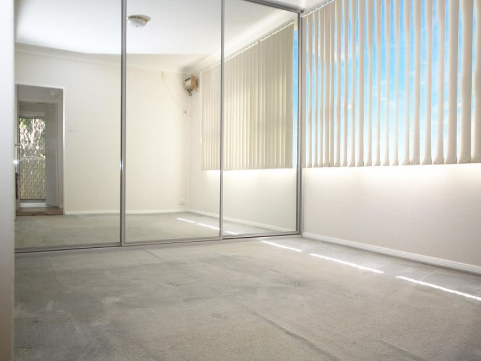 1 / 38 Fairmount Street, Lakemba