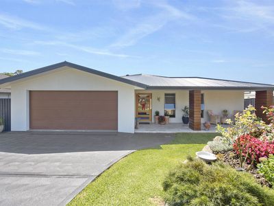 9 Carriage Way, Milton