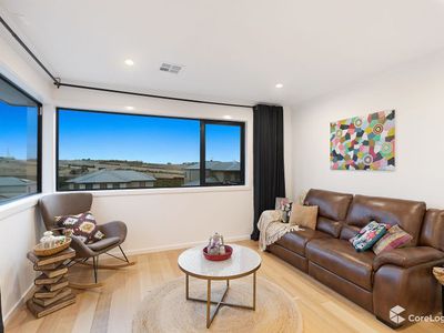 9 Narrawong Avenue, Highton