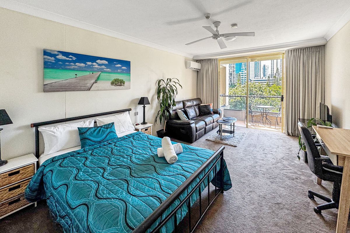 316b / 1-8 Paradise Island, Surfers Paradise