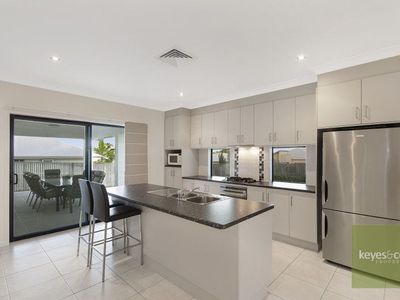 81 Bilbao Place, Bushland Beach