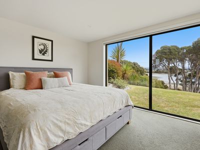 10 Reece Street, George Town