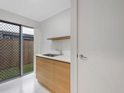 37 Almora Drive, Beaconsfield