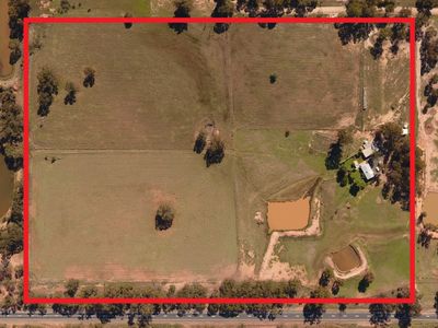 108 Mid Western Highway, West Wyalong