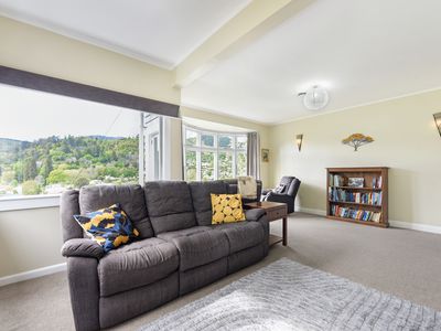 32 Locking Street, Nelson South