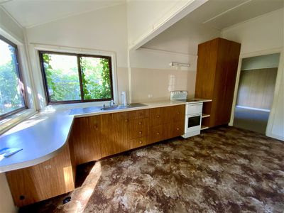 16 William Street, Forbes