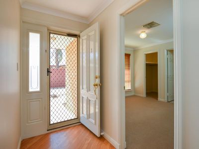 Unit 1 / 19 Ramus Circle, Somerville