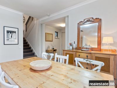 1 / 38 Comer Street, Como