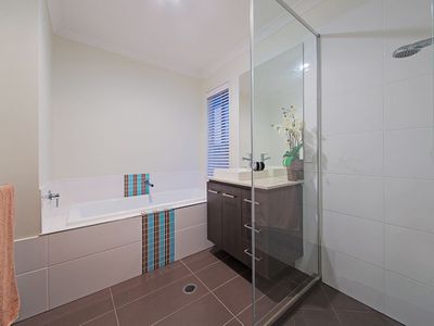 22 Feathertail Place, Gumdale