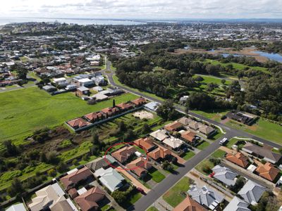2 / 18 Seashore Mews, South Bunbury