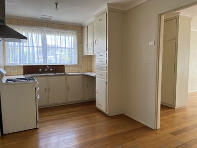 3 Hibiscus Crescent, Newcomb