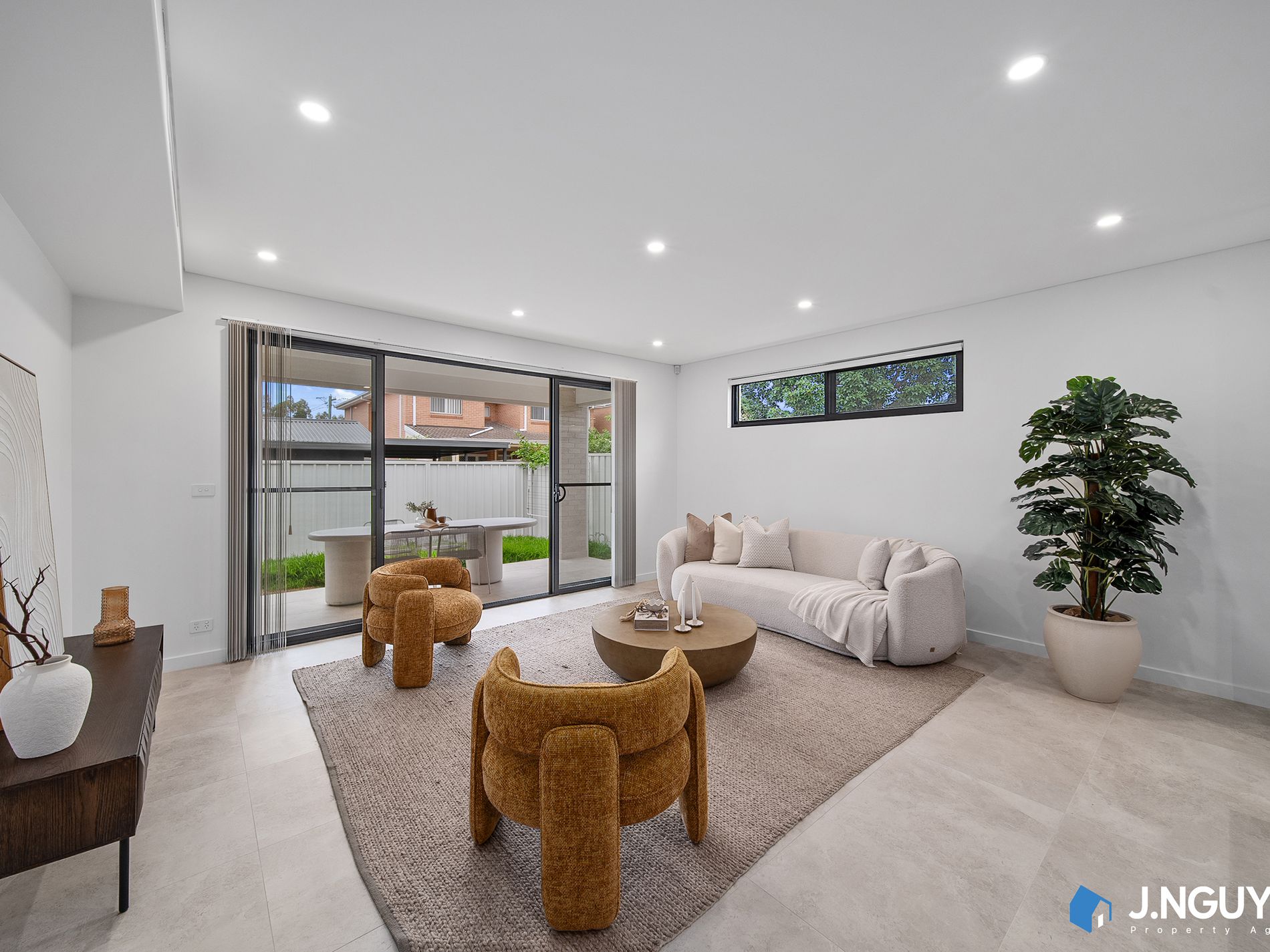 10a Foxlow Street, Canley Heights