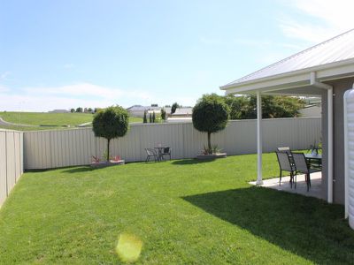 50 Hughes, Bathurst