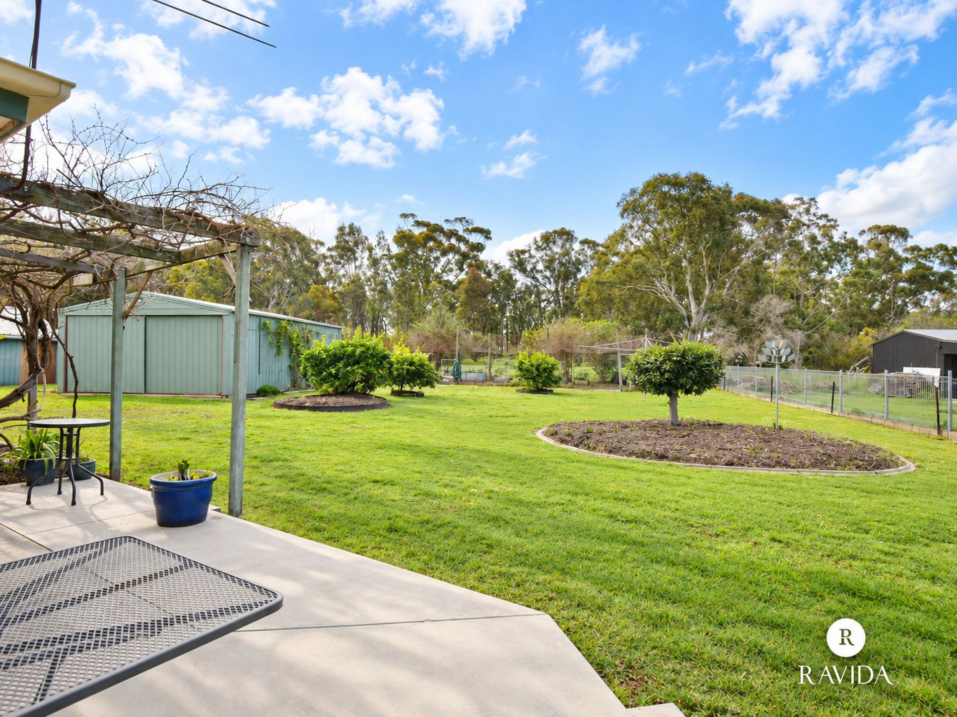 12 Church Street, Peechelba