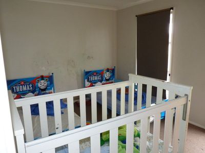 16 Forsyth Avenue, Horsham
