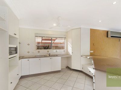 2 Barkley Court, Annandale