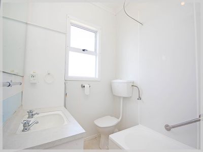 8 Hart Street, Foxton Beach