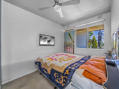 5 / 10 Melrose Avenue, Wiley Park