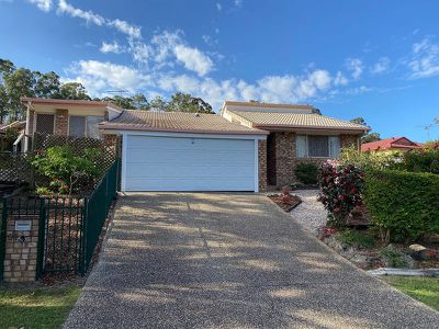 94 Passerine Drive, Rochedale South