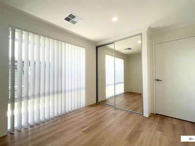 9 Capitola Way, Madora Bay