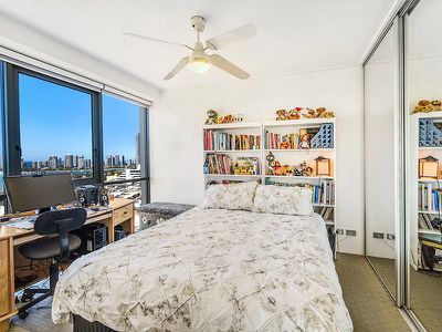 257 / 105 Scarborough Street, Southport
