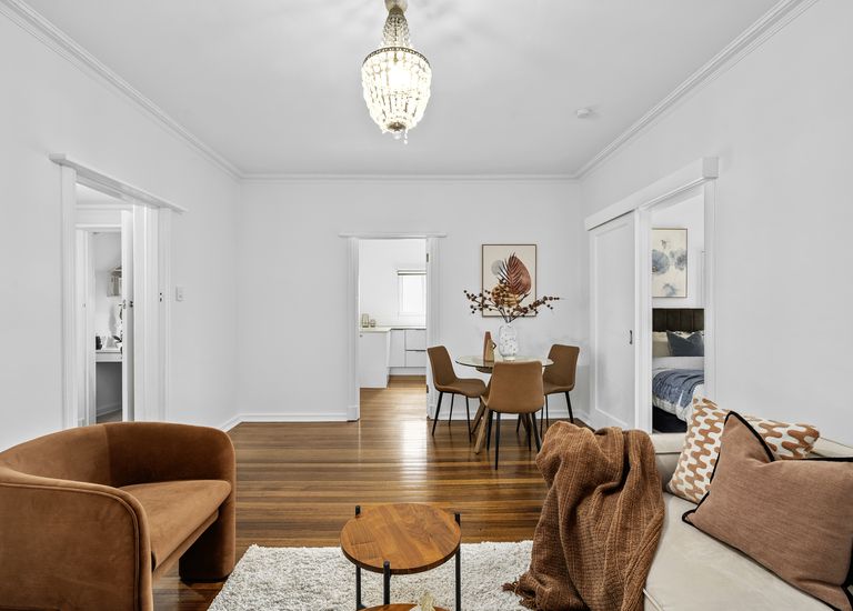 2 / 1-5 Mona Place, South Yarra