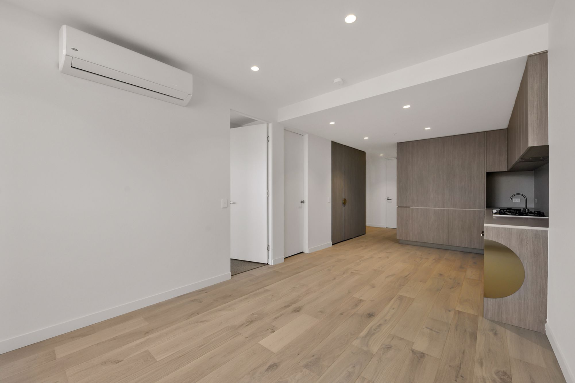 2205 / 17 Austin Street, Adelaide