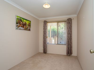 9 / 11 Murray Court, Armadale