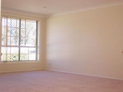 2 / 39 Dempster Street, West Wollongong