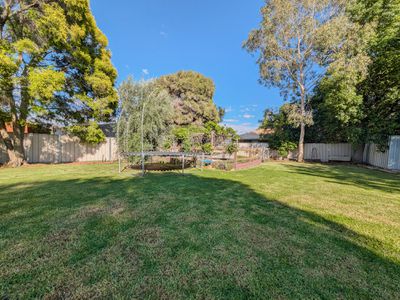 1 Green Court, Swan Hill