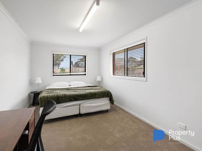 Rooms 1 - 7/11  Magazine Boulevard, Golden Square
