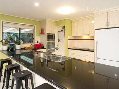 1 BALLARA DRIVE, Wodonga