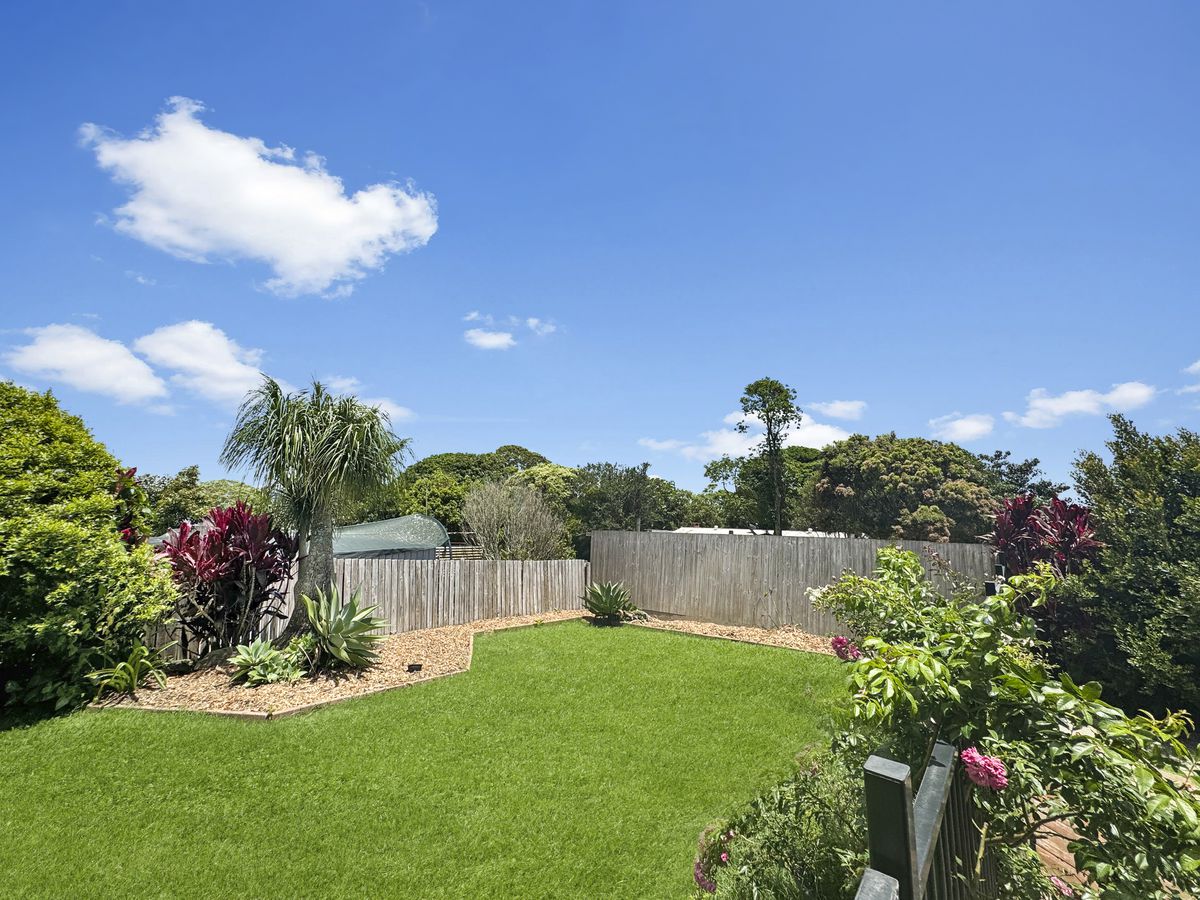 14 Storer Street, Atherton