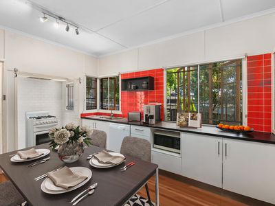 55 Glindemann Drive, Holland Park