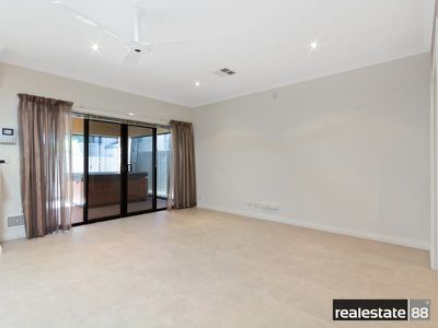 26A Fairway West, Yokine