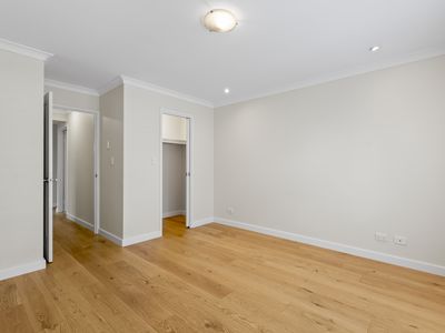 1 / 2 First Avenue, Applecross