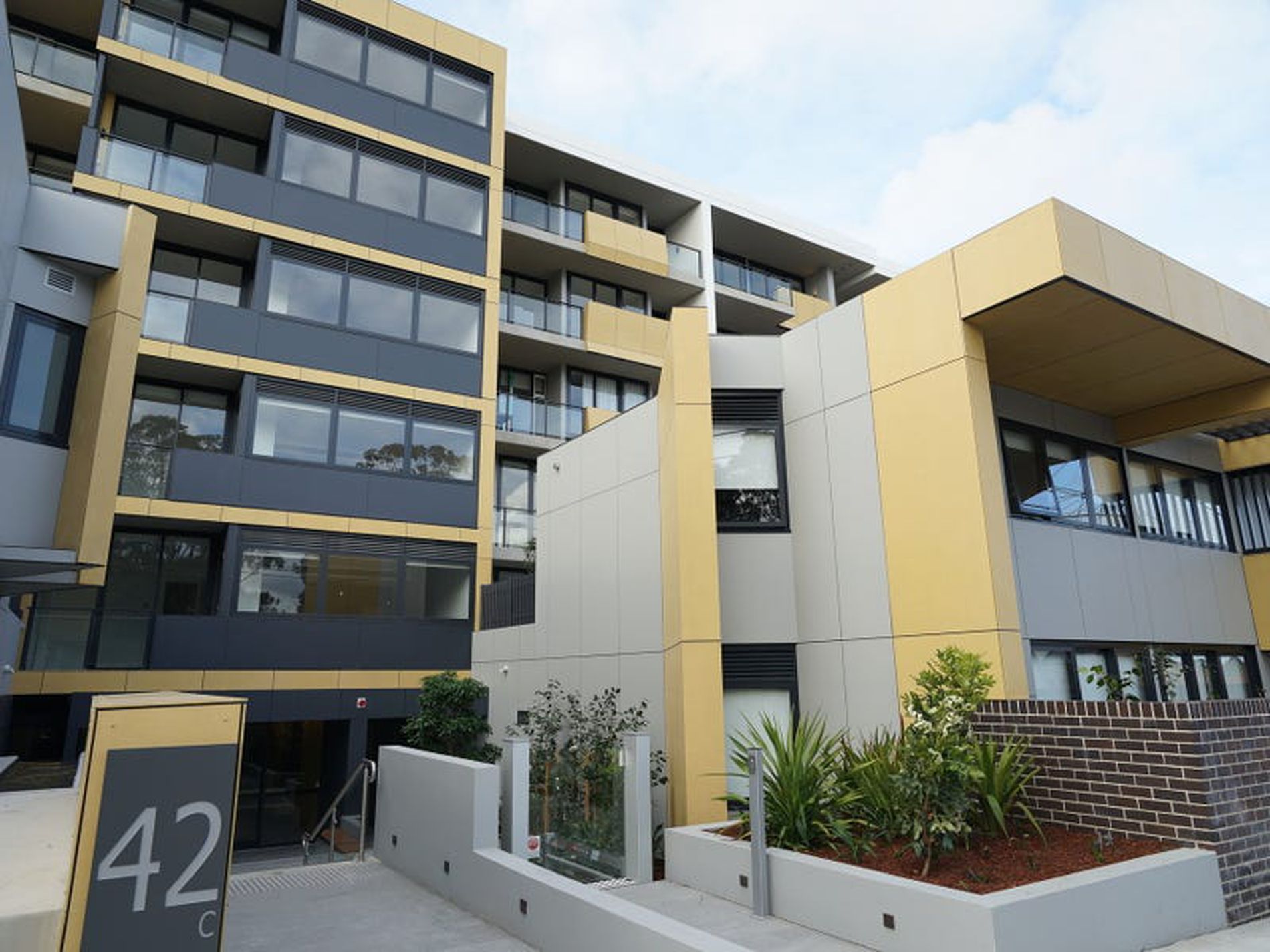 506 / 42C Formosa Street, Drummoyne