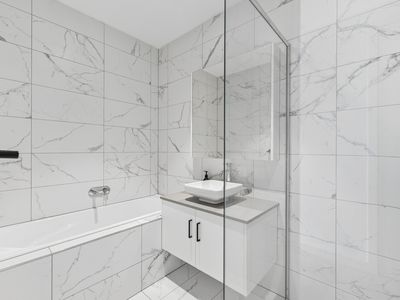 8B Waiora Parade, West Footscray