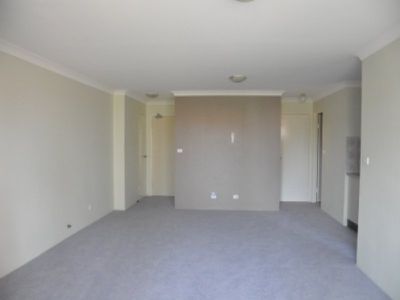 10   2 - 4 Fourth Avenue, Blacktown