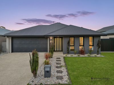 15 Normanby Way, Jimboomba