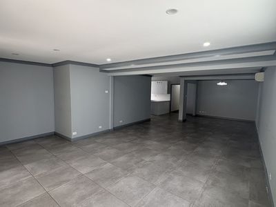 8 LASCELLES AVENUE, Greenacre