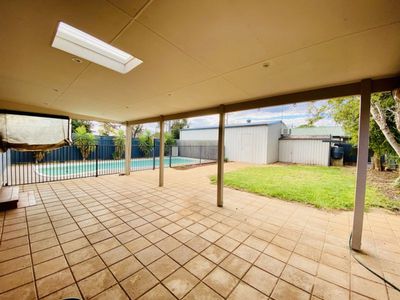 32 Crown Street, Dubbo