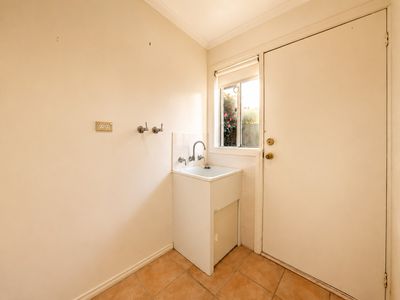 1 / 13 Graham Road, Carrum