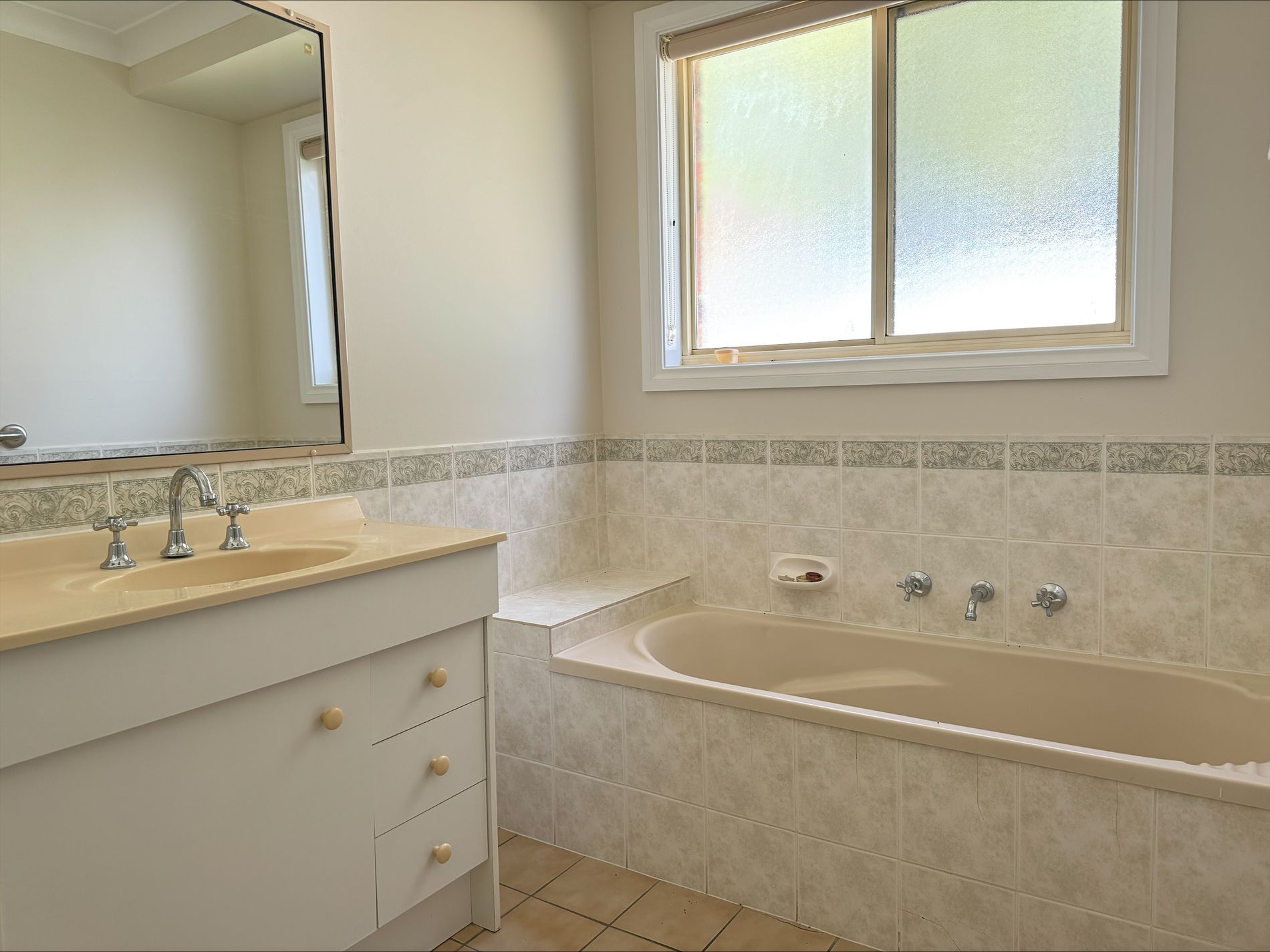 1 / 24 Flinders Street, Parkes